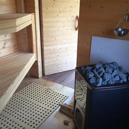 Romantic Wooden Lodge,sauna,schwimmteich,alleinstehend,absolut Ruhig Σπίτι διακοπών