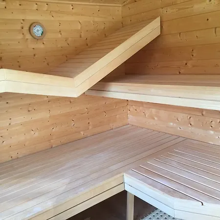 Σπίτι διακοπών Romantic Wooden Lodge,sauna,schwimmteich,alleinstehend,absolut Ruhig *