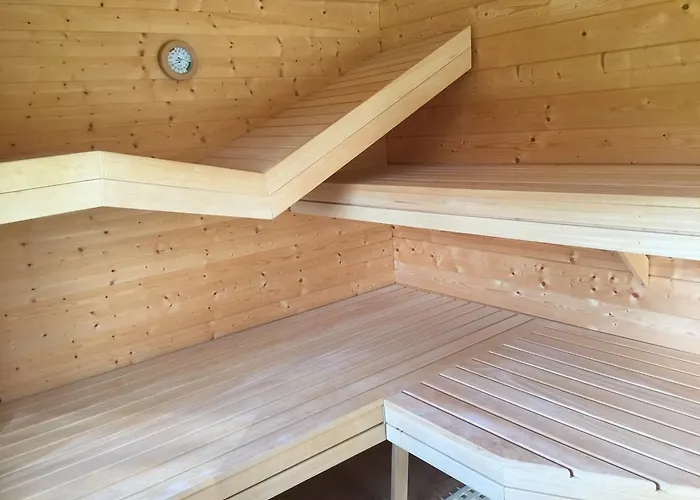 度假居 Romantic Wooden Lodge,sauna,schwimmteich,alleinstehend,absolut Ruhig *