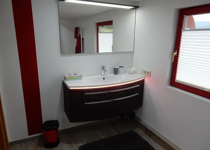 Romantic Wooden Lodge,sauna,schwimmteich,alleinstehend,absolut Ruhig בית נופש